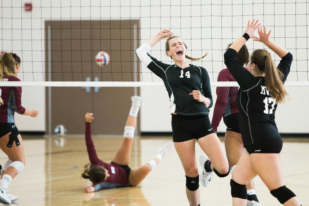 benefits of team sports